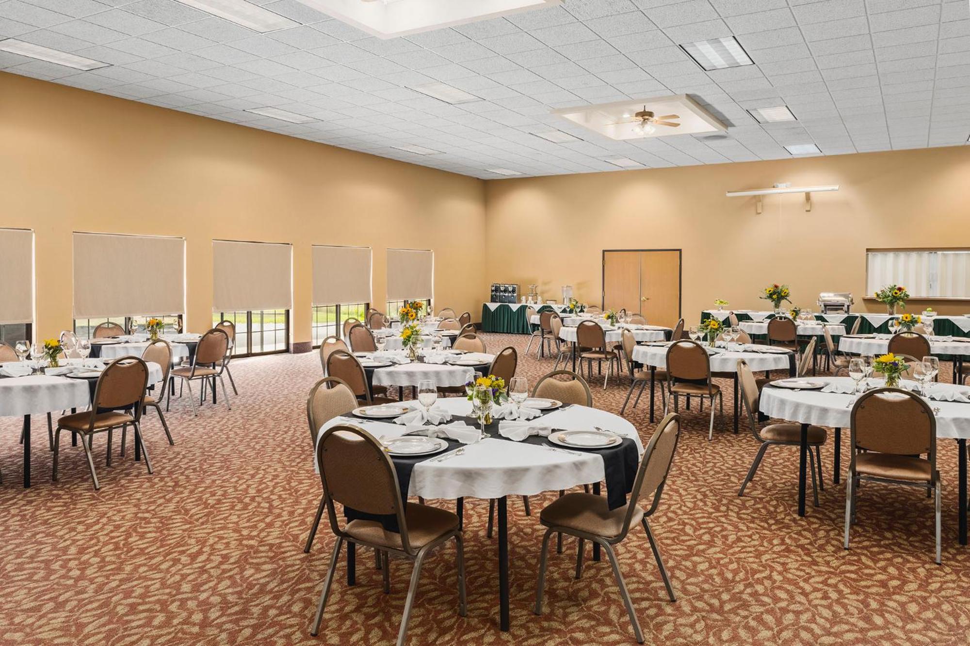Bitterroot River Inn And Conference Center Hamilton Екстериор снимка