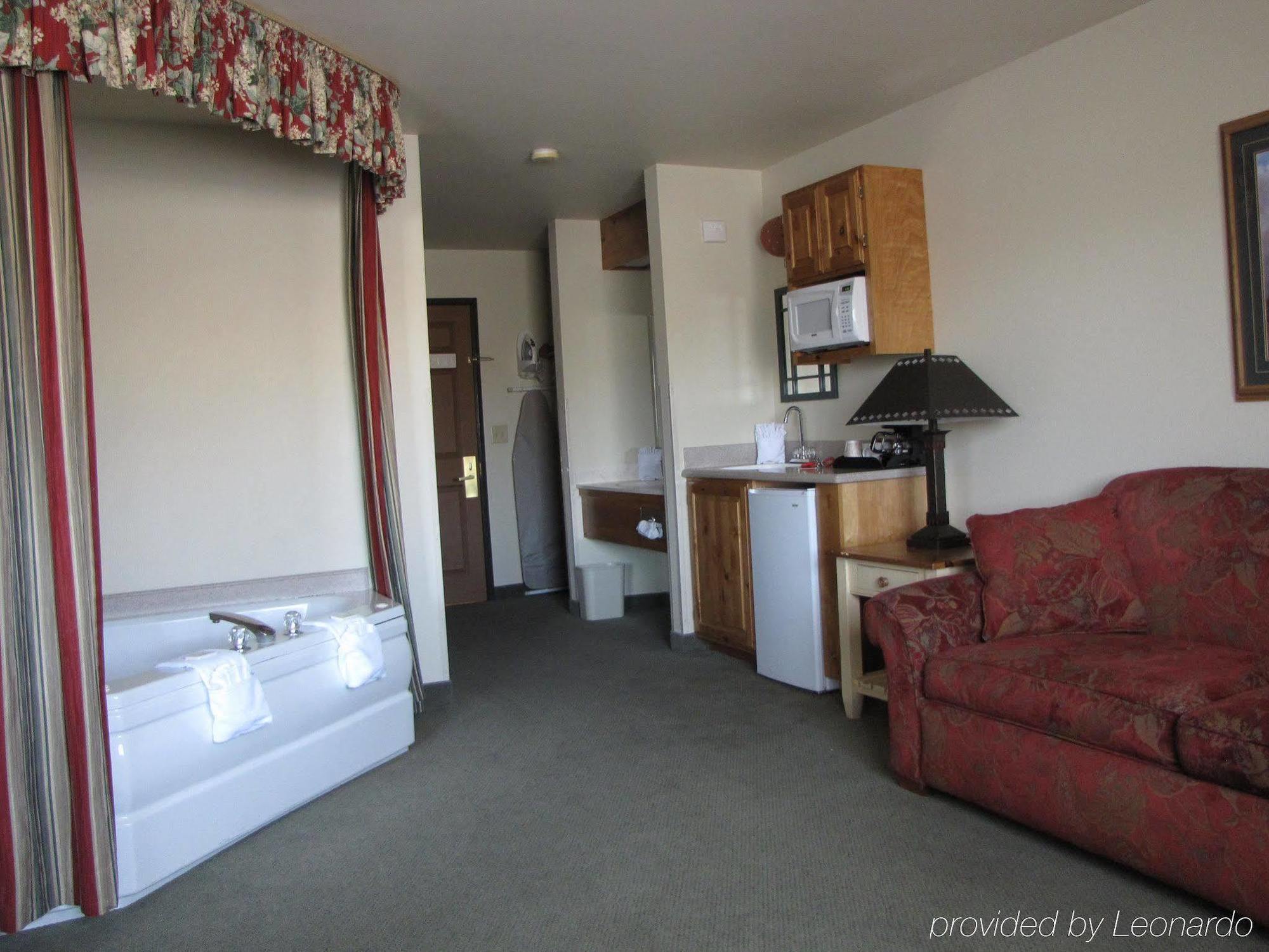 Bitterroot River Inn And Conference Center Hamilton Екстериор снимка
